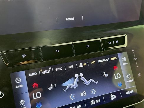 Used 2025 Maserati Grecale GT AWD/4WD image 20