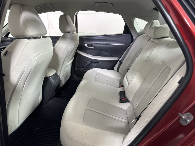 Used 2025 Hyundai Sonata SEL FWD image 26
