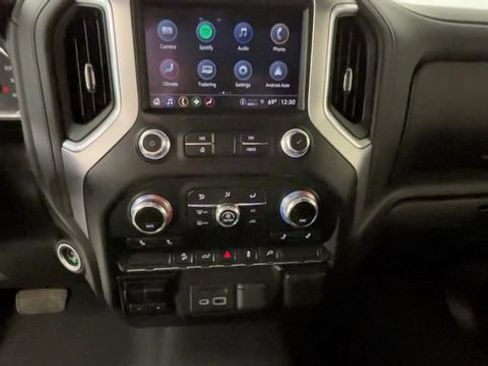 Used 2021 GMC Sierra 2500 SLE w/ SLE Value Package; AWD/4WD image 32