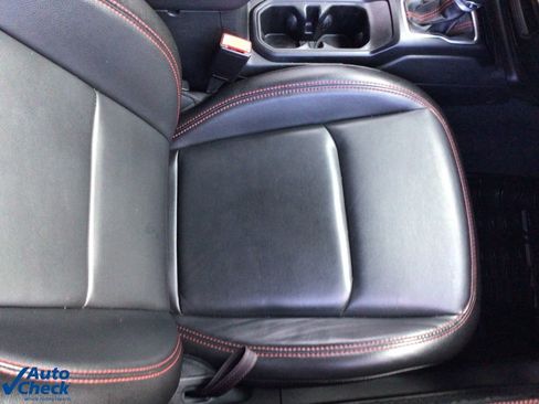 Used 2022 Jeep Wrangler Unlimited Rubicon image 12