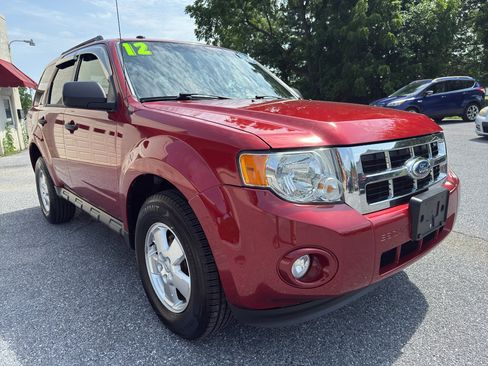 Used 2012 Ford Escape XLT AWD/4WD image 7