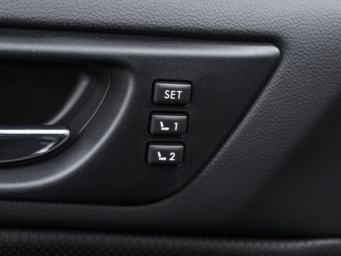 Used 2015 Subaru Outback 2.5i Limited image 14