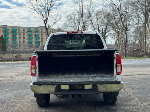 Used 2006 Nissan Frontier SE w/ (P01) Power Pkg image 14