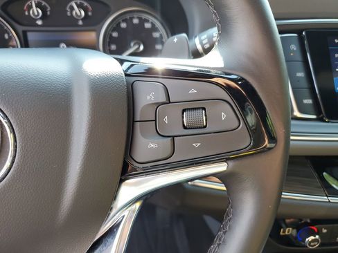 Used 2023 Buick Enclave Essence w/ Sport Touring Edition AWD/4WD image 23