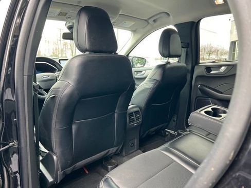 Used 2024 Ford Escape Platinum image 13