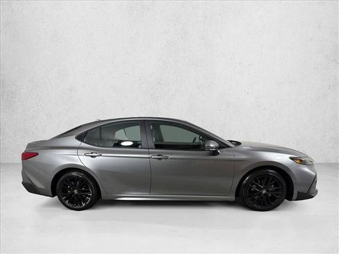 Used 2026 Toyota Camry SE FWD image 2