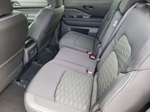 New 2026 Nissan Pathfinder SV AWD/4WD image 15