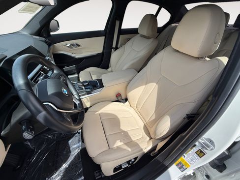 Used 2021 BMW 330e w/ Driving Assistance Package RWD image 10