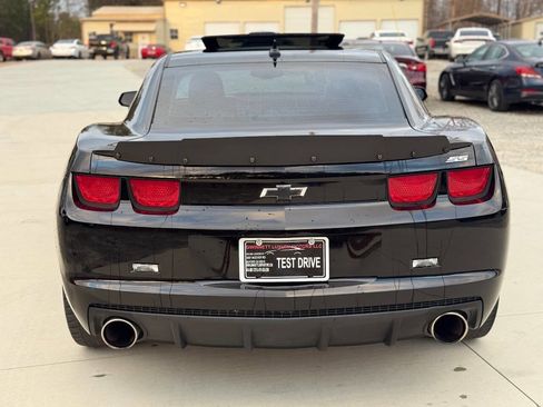 Used 2011 Chevrolet Camaro SS image 8