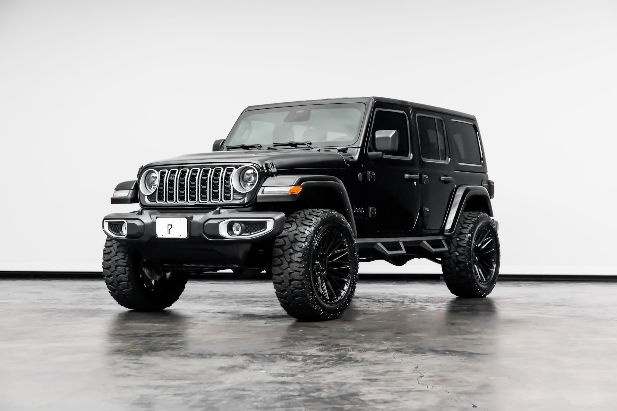 Used 2026 Jeep Wrangler Unlimited Sahara AWD/4WD image 7