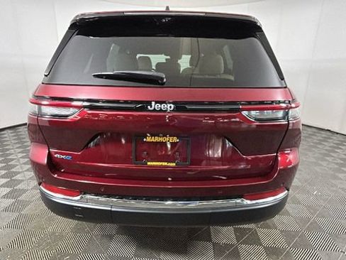 Used 2024 Jeep Grand Cherokee Limited 4xe w/ Luxury Tech Group II AWD/4WD image 4