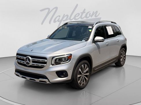 Used 2020 Mercedes-Benz GLB 250 w/ Premium Package image 1