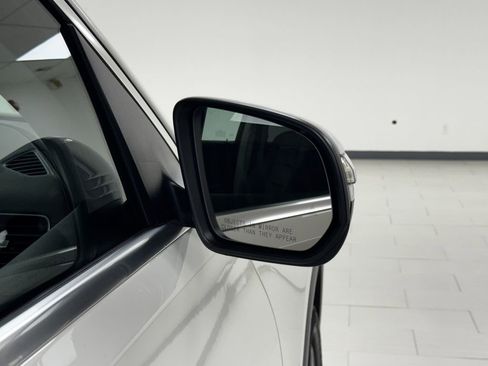 Used 2022 Mercedes-Benz GLS 450 4MATIC image 40