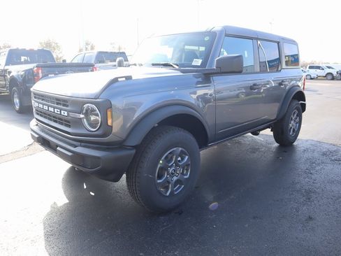 New 2025 Ford Bronco Big Bend image 11