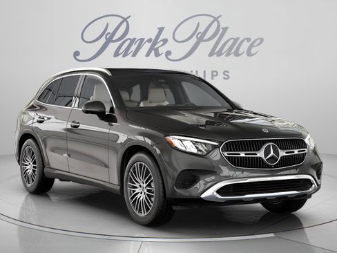 Used 2026 Mercedes-Benz GLC 300 image 33