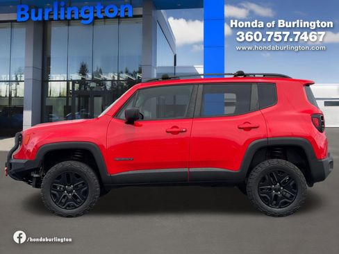 Used 2019 Jeep Renegade Sport AWD/4WD image 3