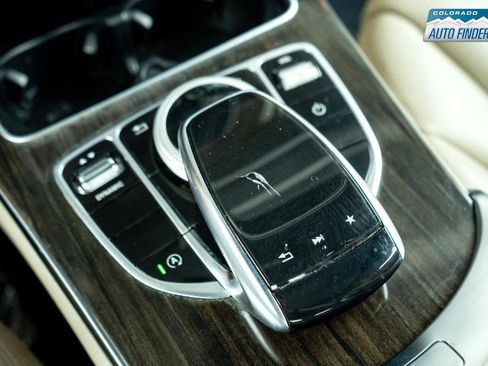 Used 2018 Mercedes-Benz C 300 4MATIC Sedan image 20