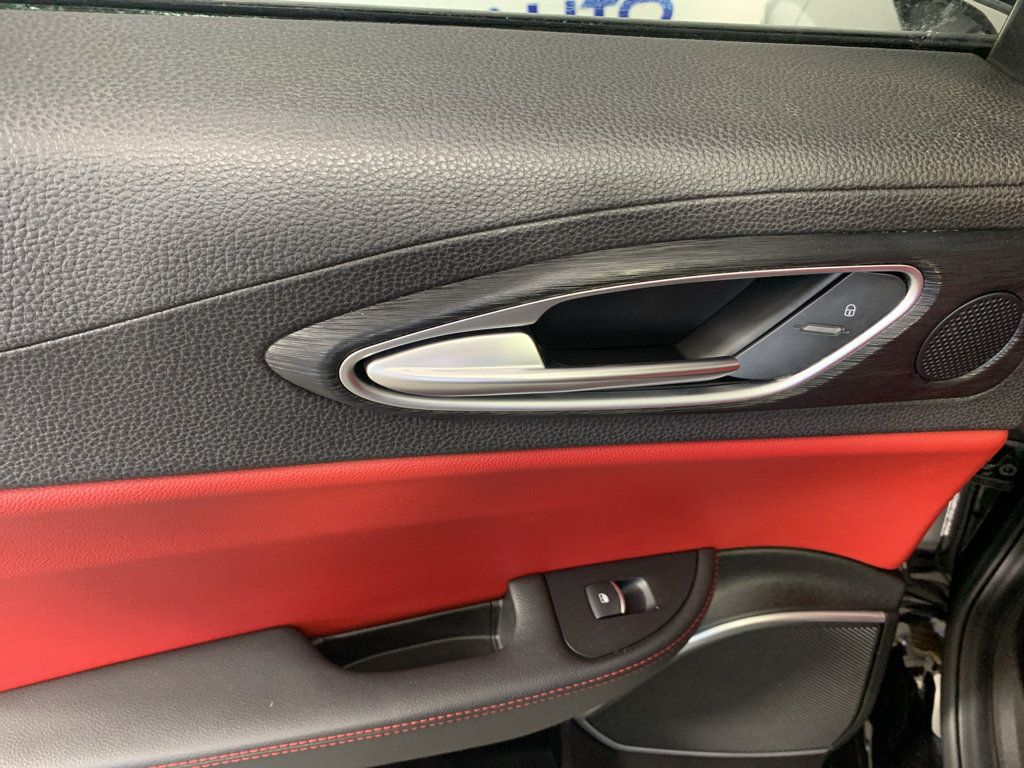 Used 2019 Alfa Romeo Giulia w/ Quick Order Package 22K Sport RWD image 29