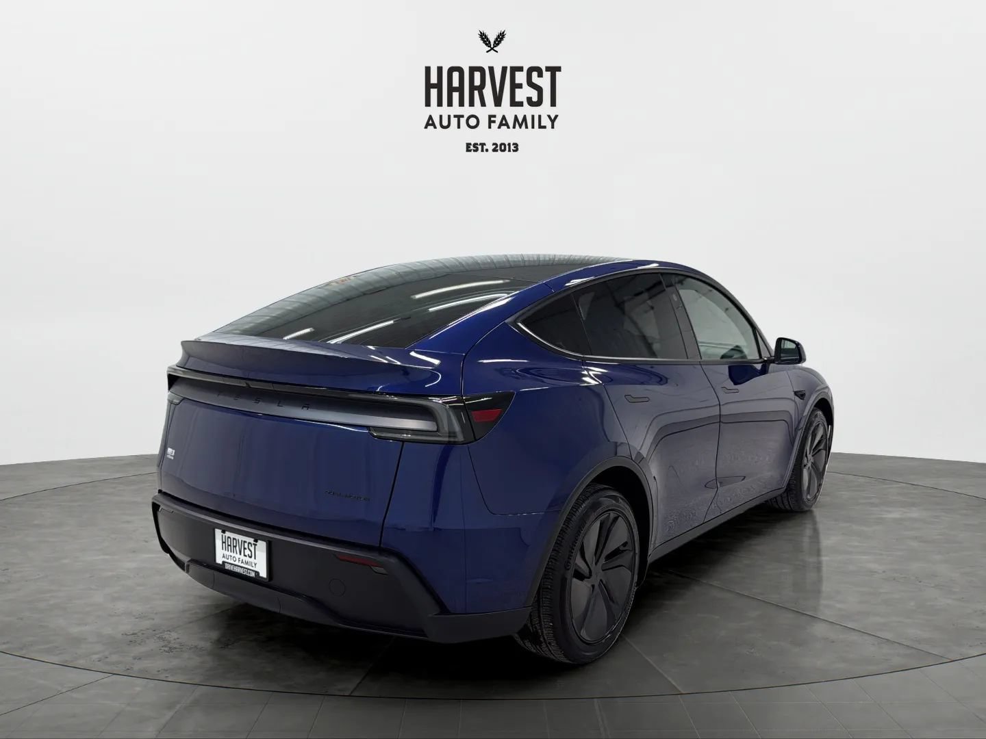 Used 2026 Tesla Model Y AWD image 6