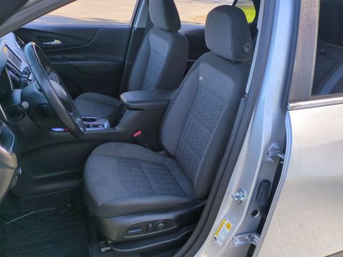 Used 2022 Chevrolet Equinox LT image 18