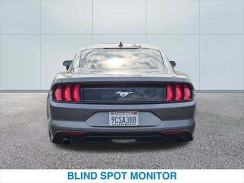 Used 2022 Ford Mustang Coupe RWD image 8