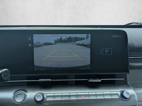 Used 2025 Hyundai Kona SEL AWD/4WD image 13