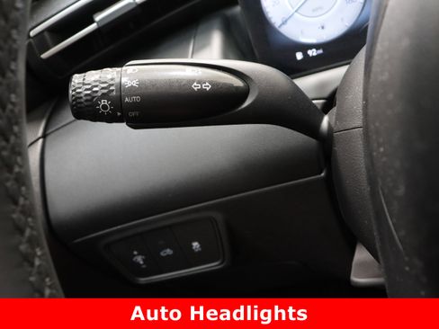 Used 2022 Hyundai Santa Cruz SEL Premium image 25