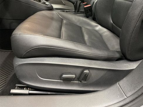 Used 2015 Volkswagen Jetta TDI SEL image 18