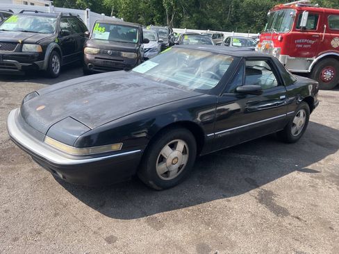 Used 1989 Buick Reatta Coupe FWD image 11