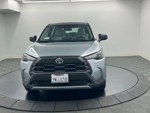 Certified 2026 Toyota Corolla Cross L FWD image 6