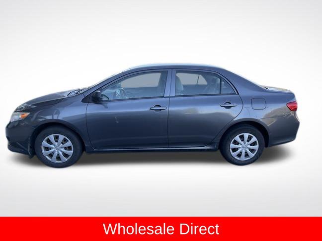Used 2010 Toyota Corolla LE FWD image 3