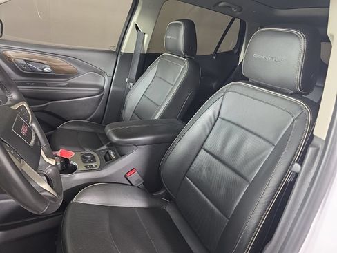 Used 2019 GMC Terrain Denali w/ Driver Alert Package II AWD/4WD image 16