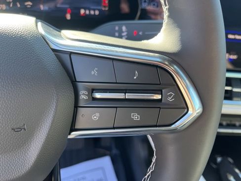 New 2026 Chevrolet Equinox EV LT image 18