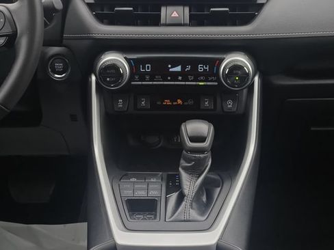 Certified 2023 Toyota RAV4 XLE w/ Convenience Package AWD/4WD image 20