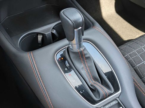 Certified 2025 Honda HR-V Sport image 29