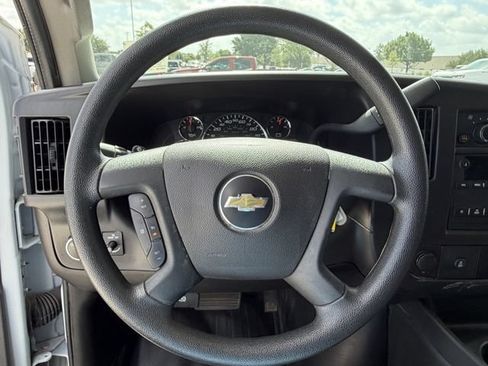 Used 2025 Chevrolet Express 2500 w/ Driver Convenience Package RWD image 22