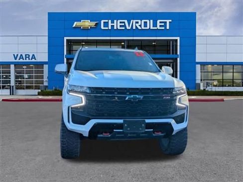 Used 2023 Chevrolet Tahoe Z71 w/ Luxury Package image 8