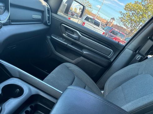 Used 2020 RAM 1500 Big Horn AWD/4WD image 30