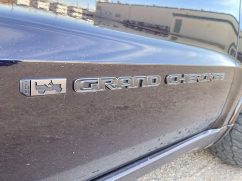 Used 2021 Jeep Grand Cherokee Limited w/ Quick Order Package 28K 80th image 25