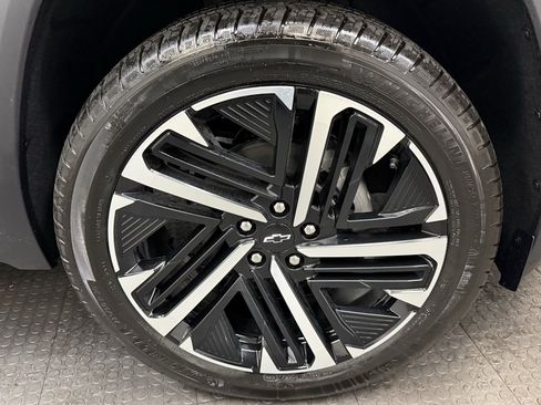 New 2026 Chevrolet Equinox RS w/ Convenience Package III image 13