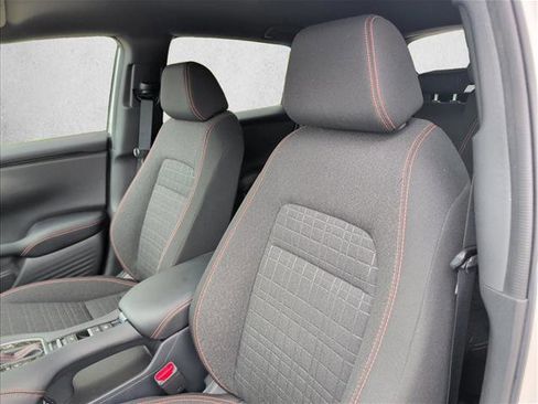 Used 2024 Honda HR-V Sport image 11