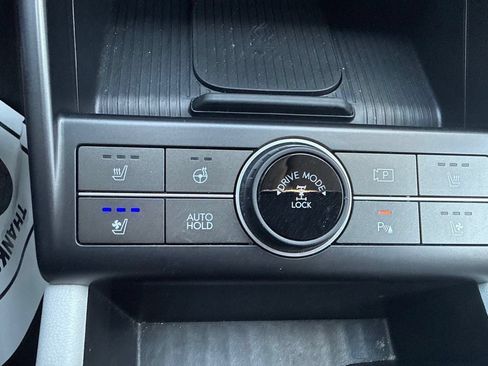Used 2024 Hyundai Kona Limited AWD/4WD image 27