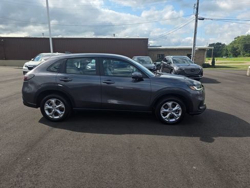 Certified 2024 Honda HR-V LX image 2
