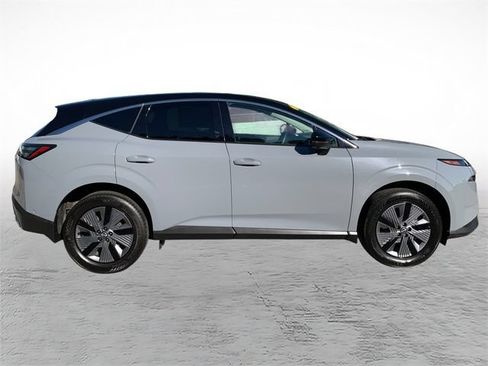 Used 2025 Nissan Murano SL AWD/4WD image 2
