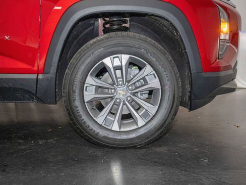 New 2026 Chevrolet Equinox LT w/ Convenience Package II image 6