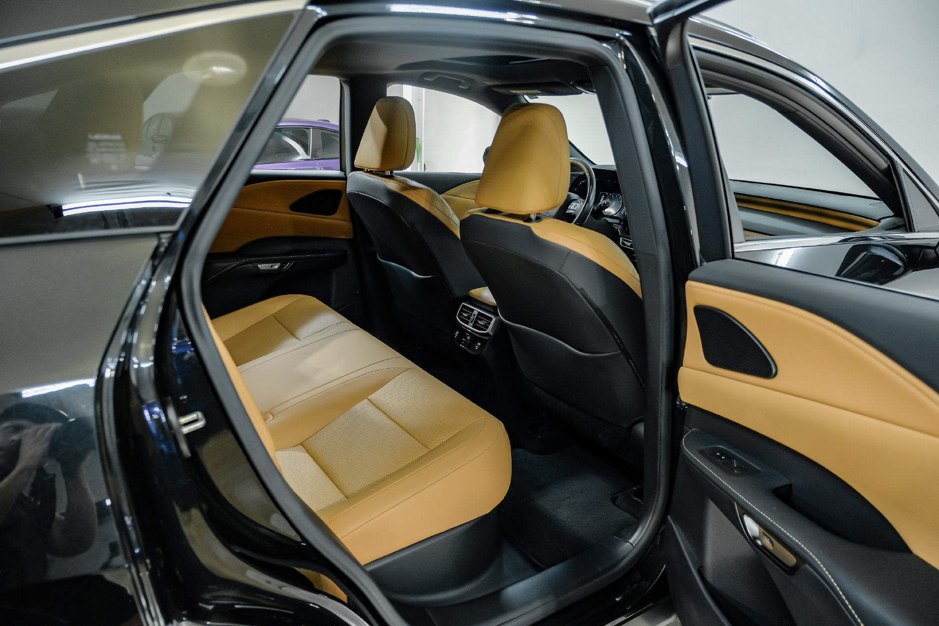 Used 2024 Lexus RX 350 Premium w/ Cold Area Package FWD image 40