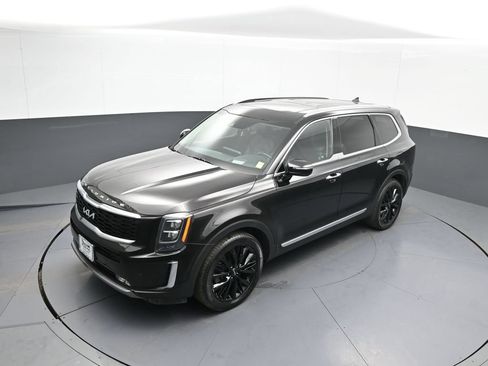 Certified 2022 Kia Telluride SX w/ SX Prestige Package AWD/4WD image 36