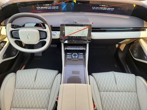 New 2026 Lincoln Nautilus Black Label w/ Jet Appearance Package AWD/4WD image 11