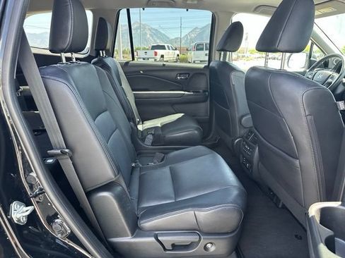 Used 2017 Honda Pilot Elite image 28