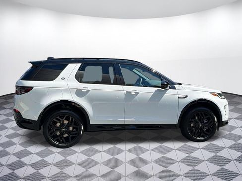 New 2026 Land Rover Discovery Sport Landmark AWD/4WD image 8